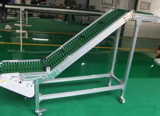 漢中Z型裙邊皮帶輸送機(jī)